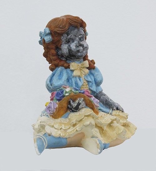 Roberto López "Dolly I" papel sobre ceramica serie Doll 2014